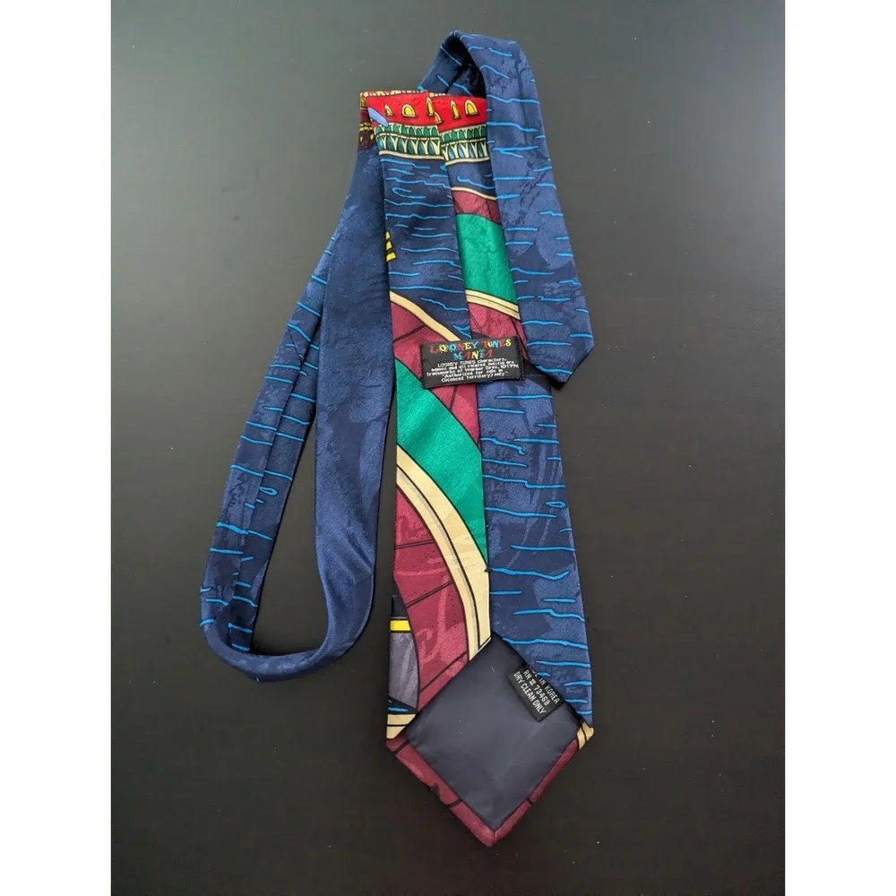 Vintage Looney Tunes Mania Tie‎ Necktie Korea Made Bugs Bunny Taz Pepe